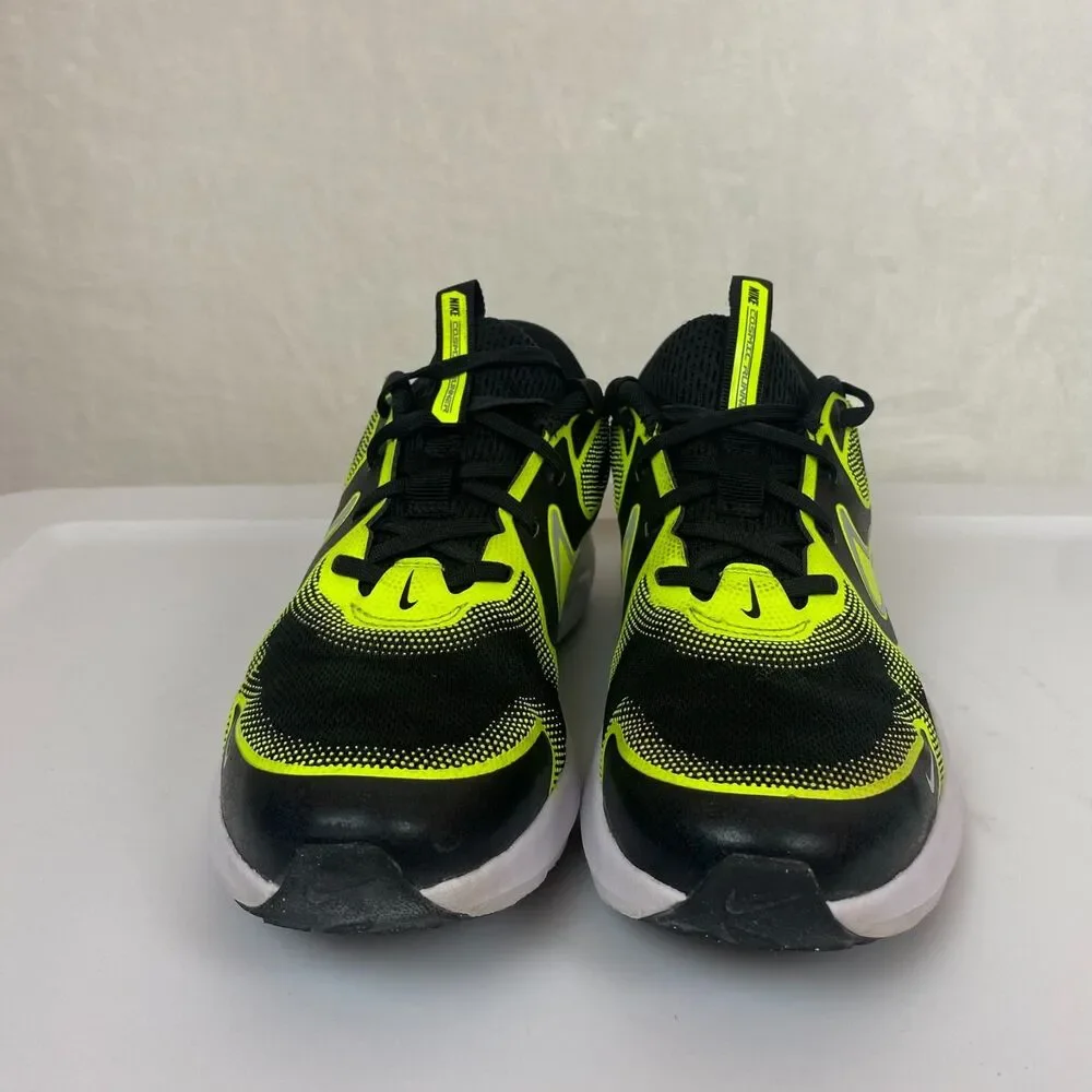 Nike Kids Cosmic Runner Running Shoes Black Volt Yellow 5.5 Youth